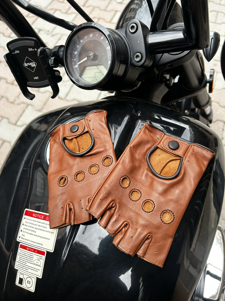 Parmaksız Delikli Sürücü Eldiveni (Unisex)