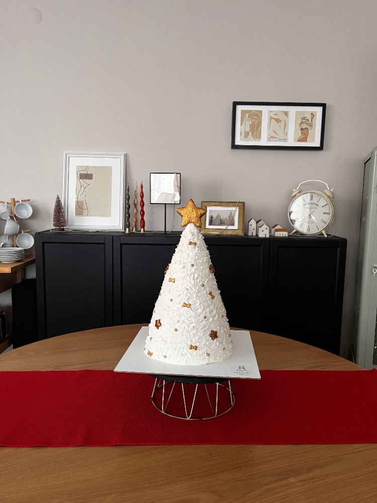 New Year Russian Medovik Tree Cake / 20-25 Kişilik