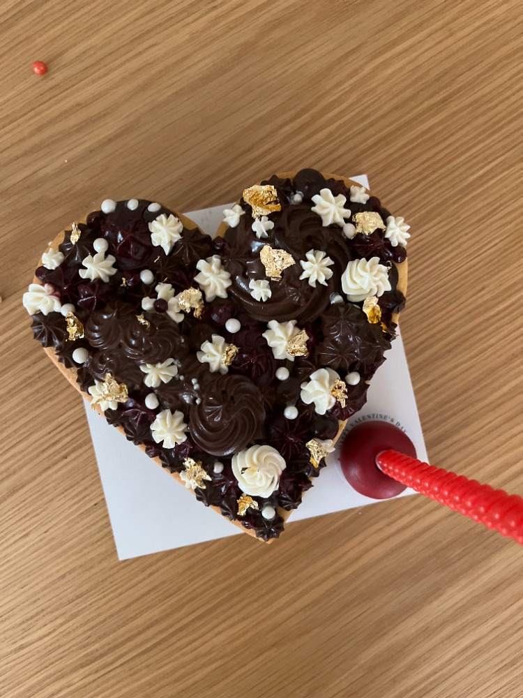 Sweet Valentine Cookie Cake