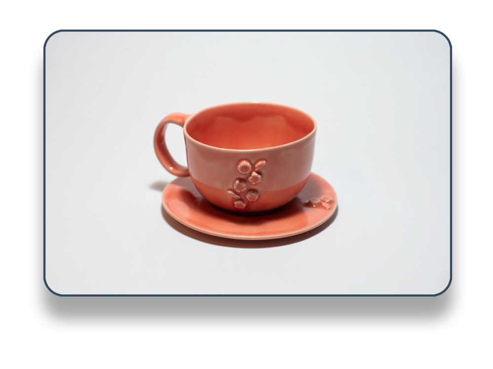 Stoneware Çiçekli Fincan ve Tabağı