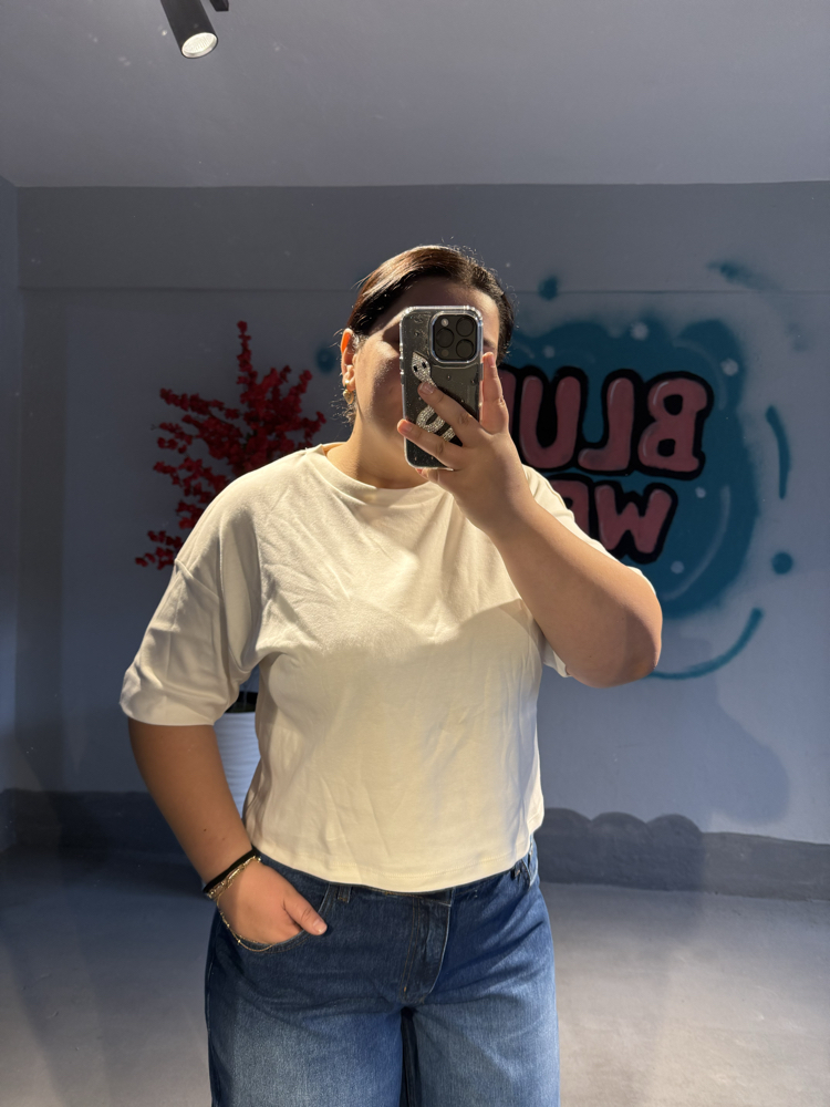 Krem Kemer Boy Tişört
