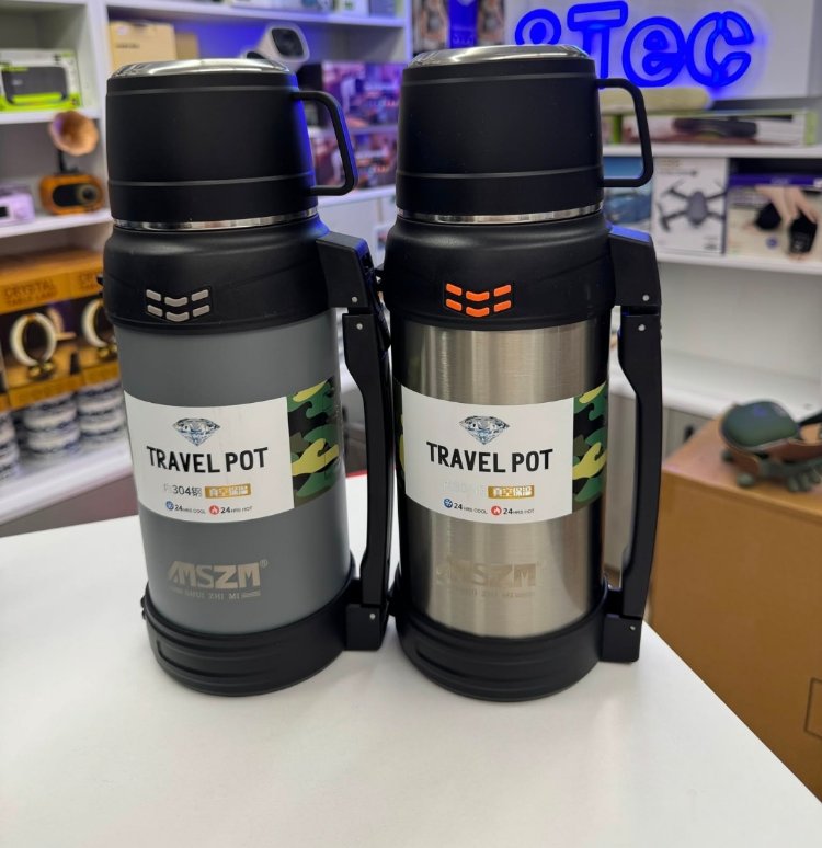 Siyah ve Gri Travel Pot Termos Seti