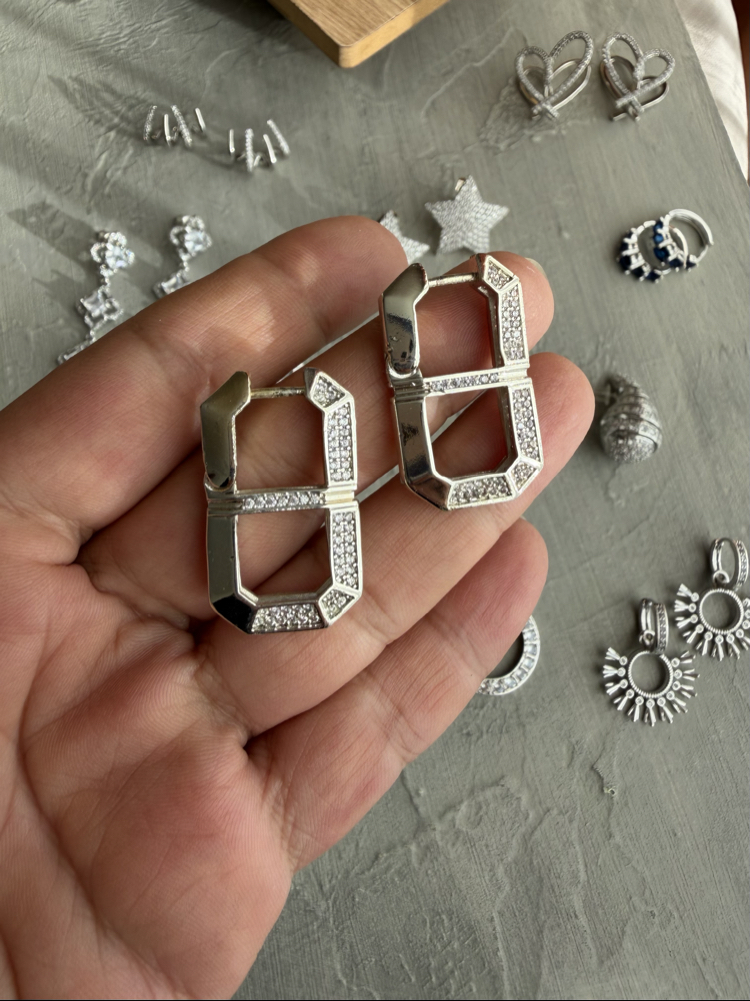 Geometrik Çift Halka Zirkon Taşlı Küpe