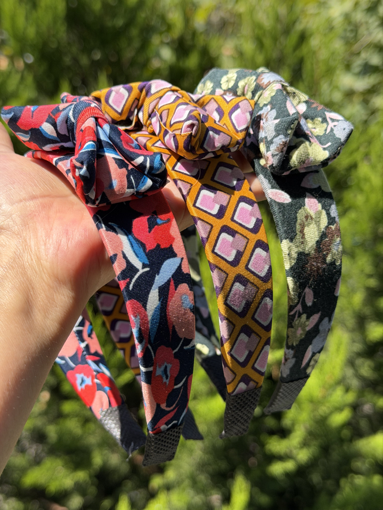 Fiyonk Detaylı Retro Kumaş Taçlar