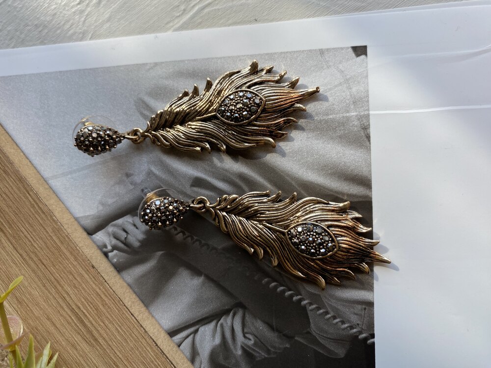 Tüy Model Bronz Küpe