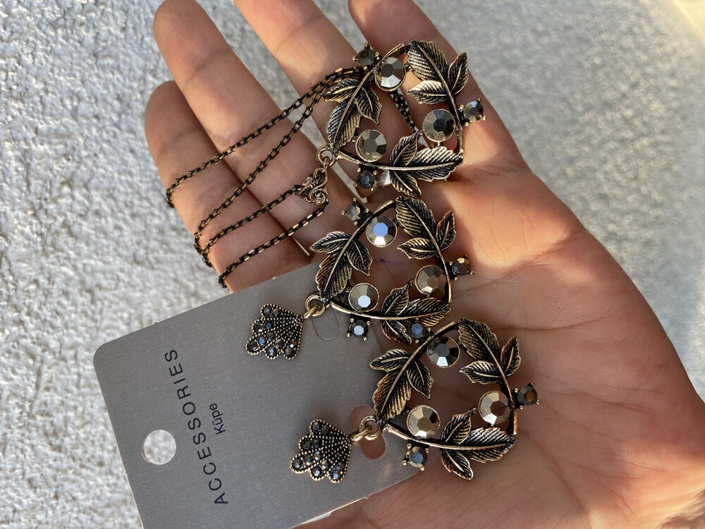 Sarmaşık Model Bronz Küpe