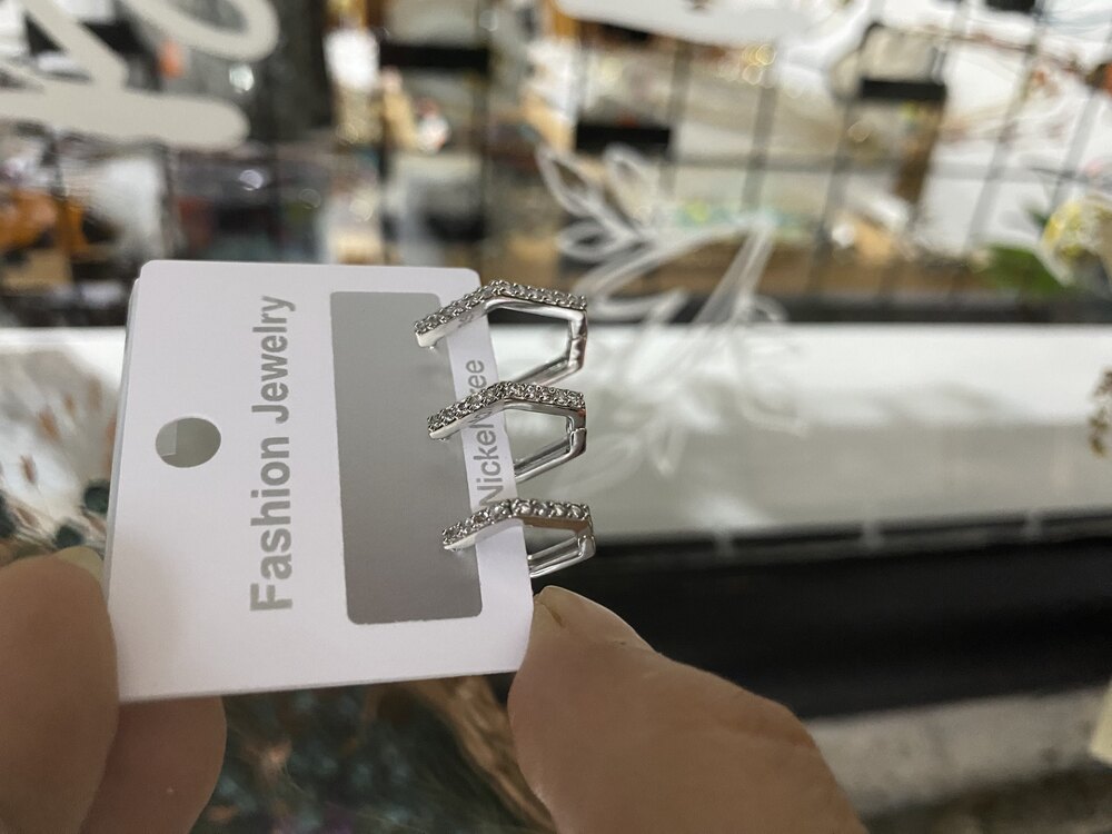 Vip Taşlı Beşgen Küpe