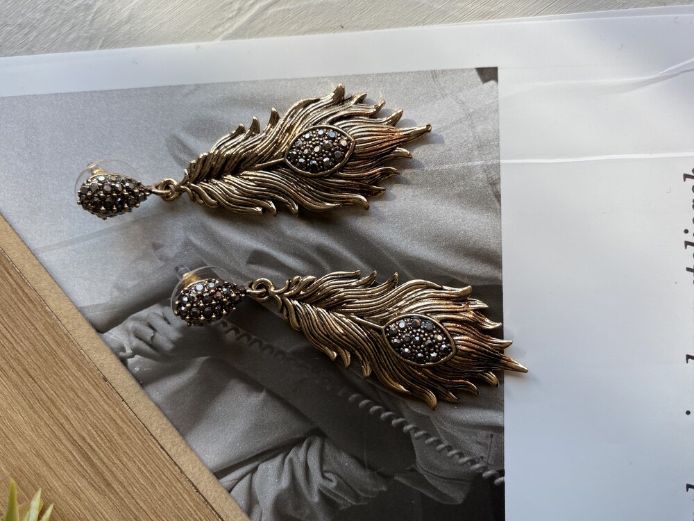 Tüy Model Bronz Küpe