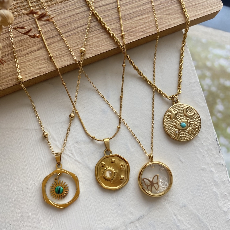 Çelik Kolyeler