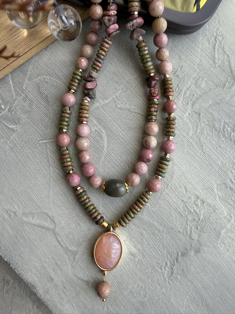 Gönülçelen Kolye (Rodonit/Unakit/Jade)