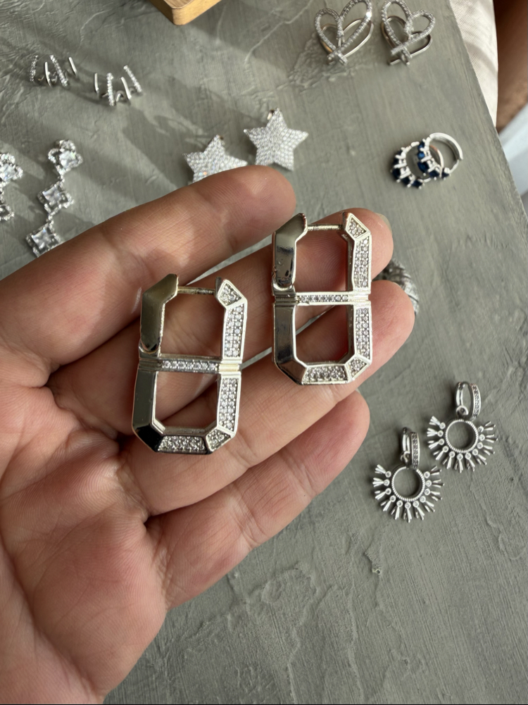 Geometrik Çift Halka Zirkon Taşlı Küpe