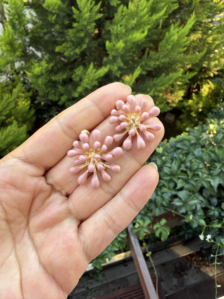 Krizantem Çiçeği Romantik Pembe Küpe