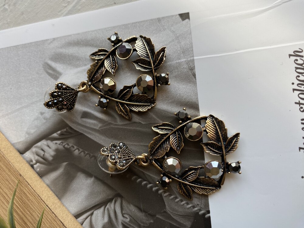 Sarmaşık Model Bronz Küpe