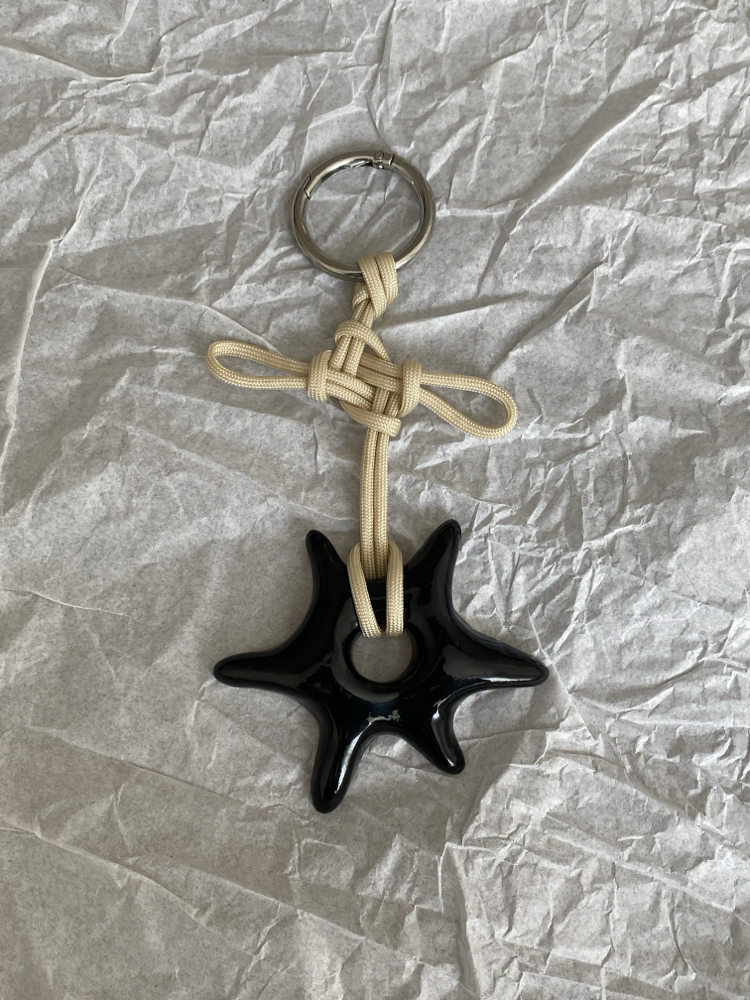 boiler charm (black)