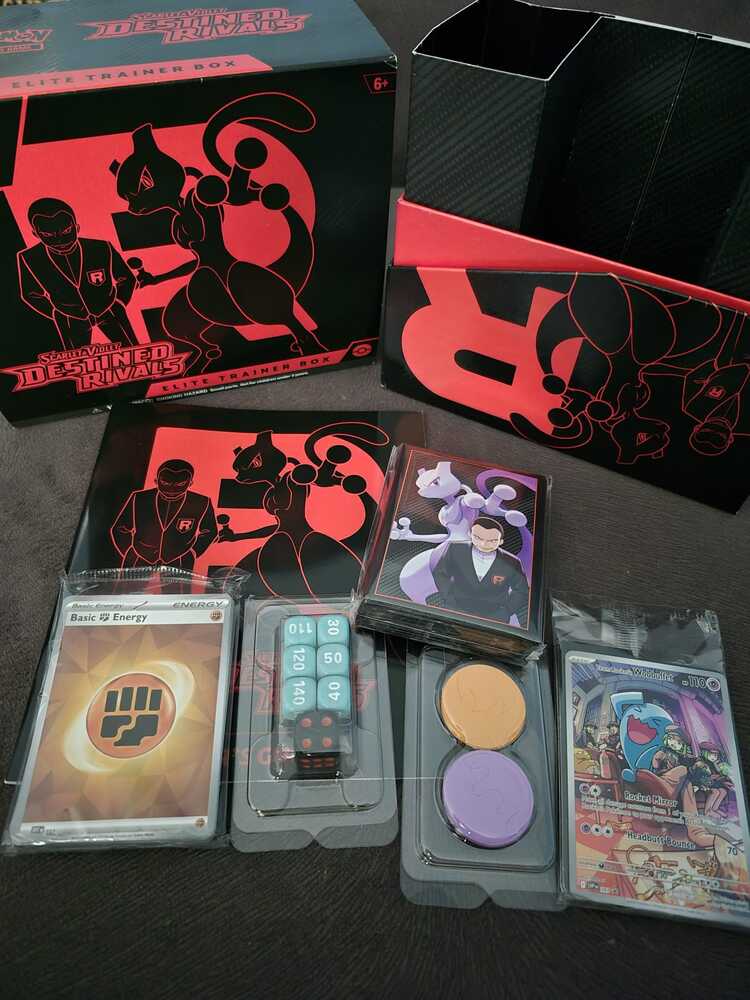 Destined Rivals ETB içerikleri