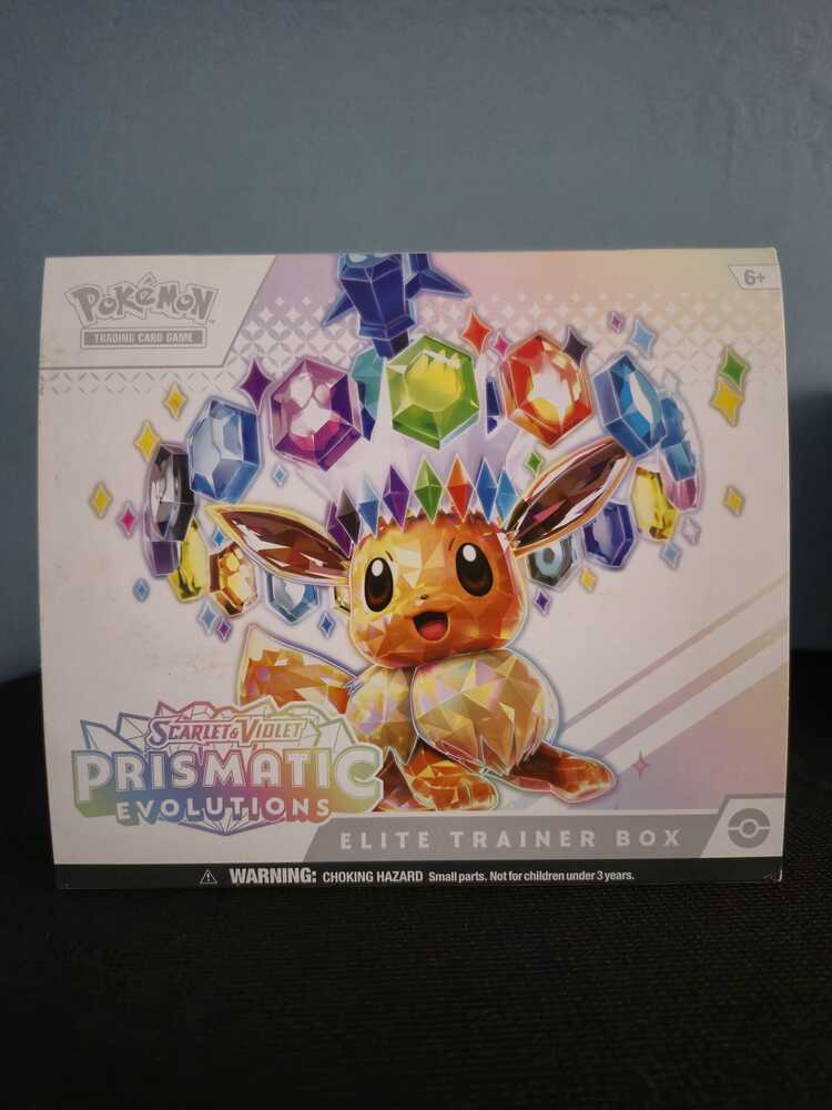 Prismatic Evolutions ETB içerikleri
