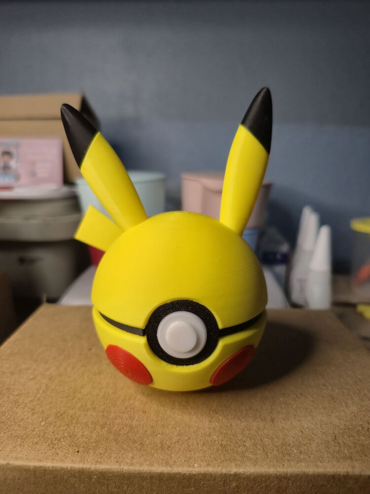 Pikachu Ball