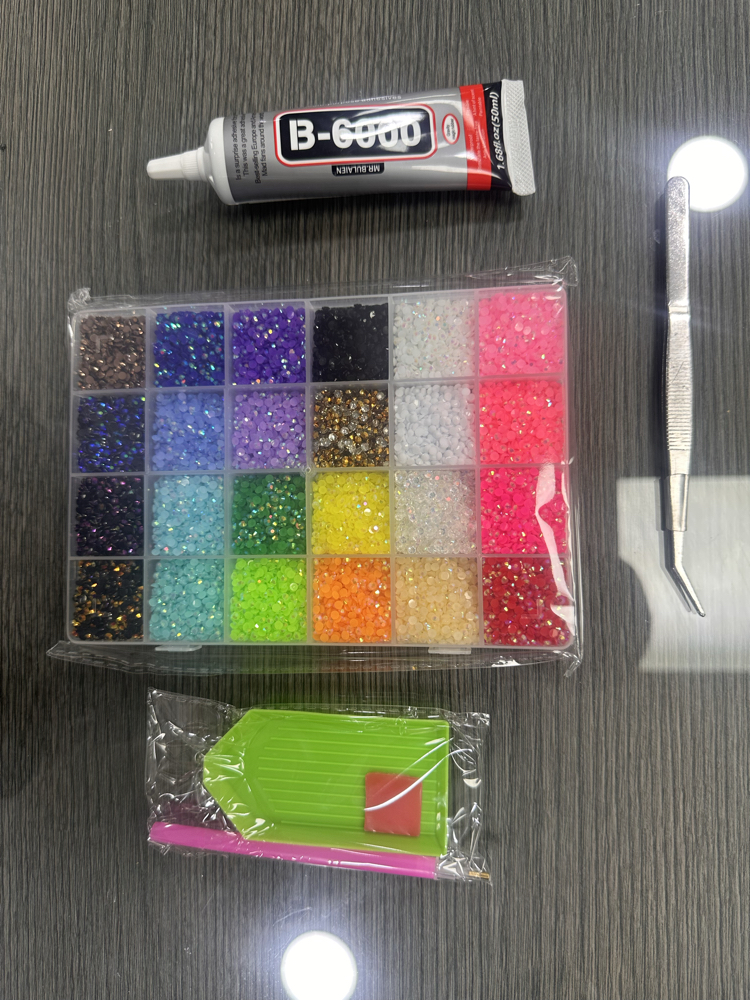 ✨ 24’lü Bedazzle Taş Süsleme Seti
