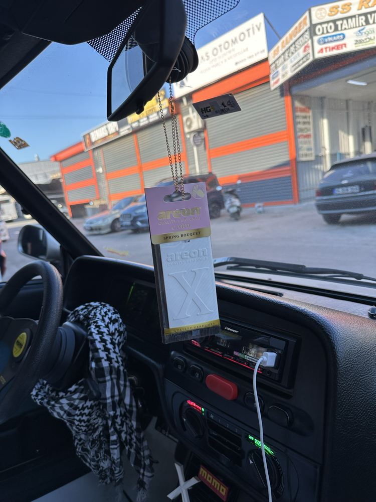 Areon card koku beyaz (spring boquet)