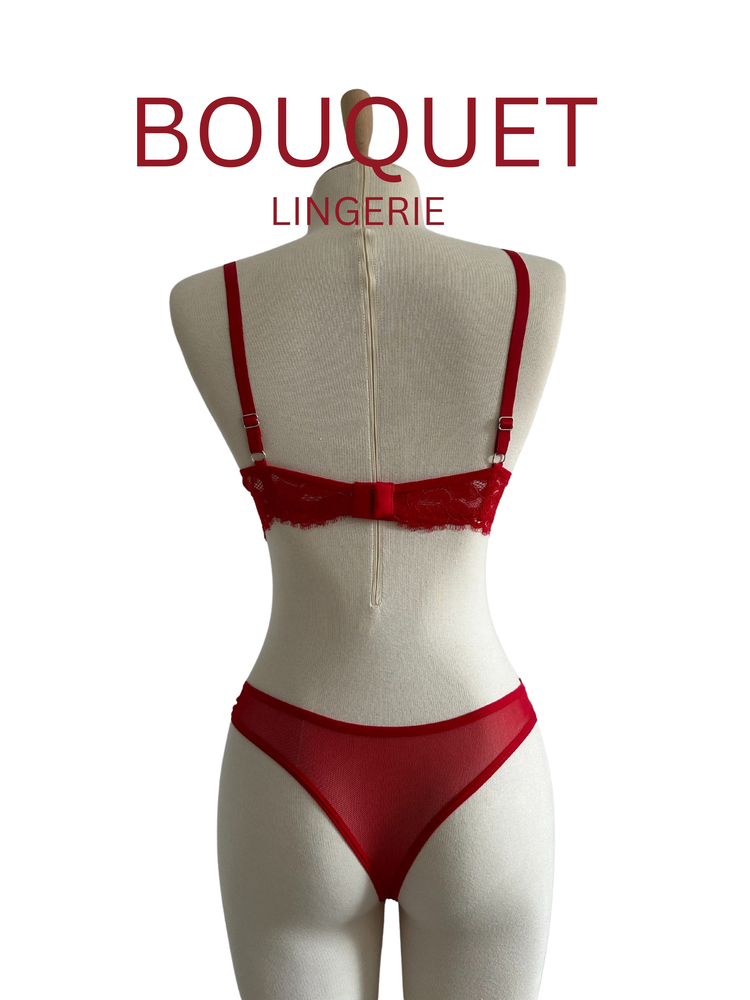 Kırmızı Dantel Detaylı Bralet Takımı 