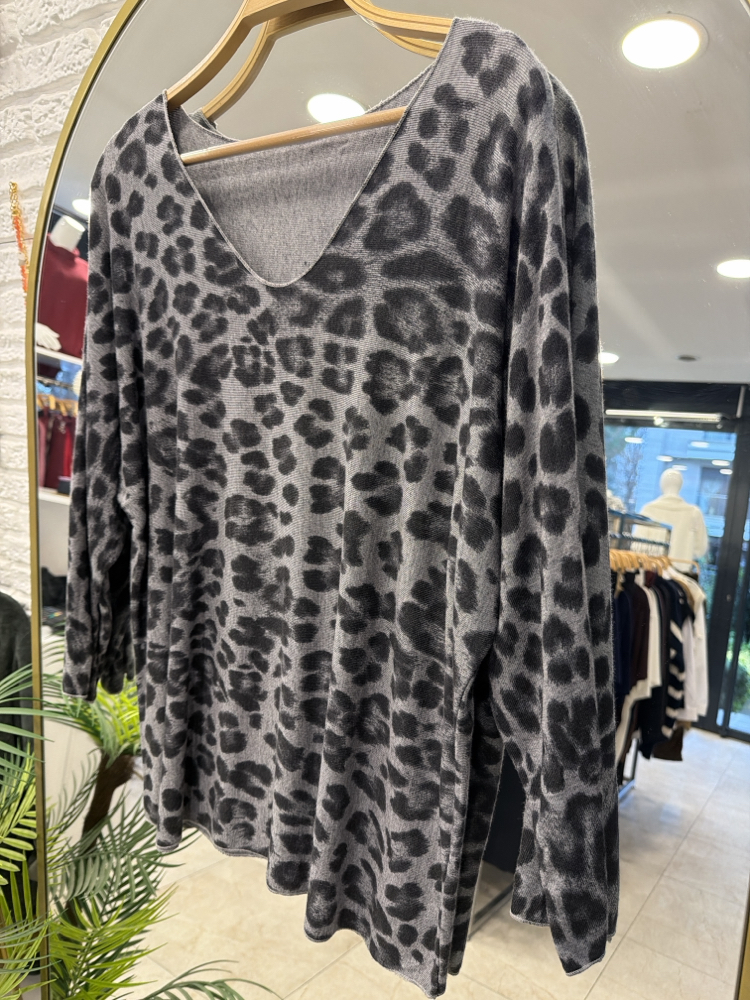 Leopar Desenli İthal Triko
