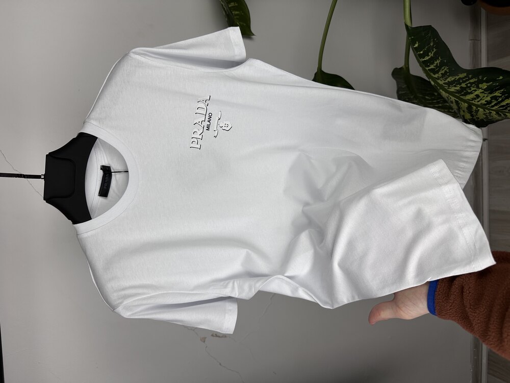 Prada logo unisex beyaz tişört