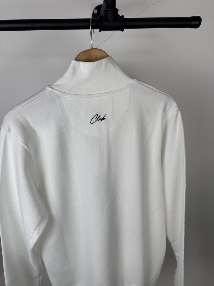B. Marka beyaz yarım fermuar sweatshirt