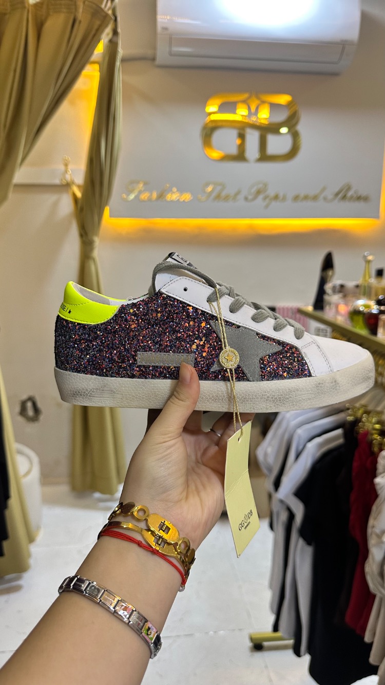 TAŞLI SNEAKER
