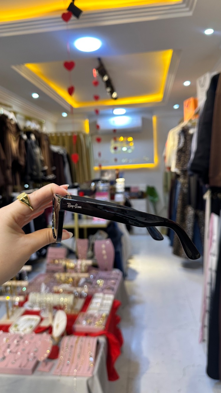 Güneş Gözlüğü 
