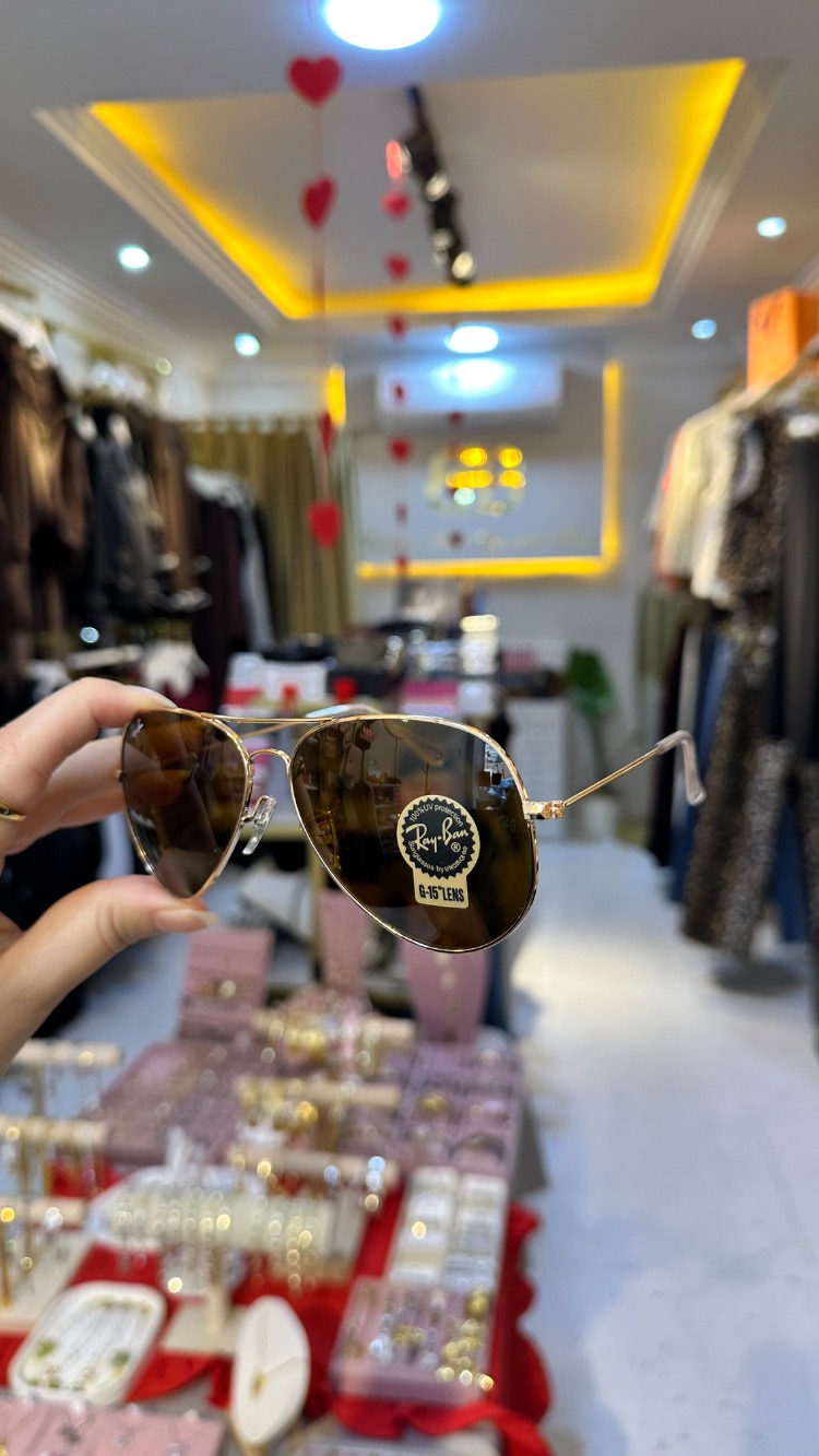 Güneş Gözlüğü 