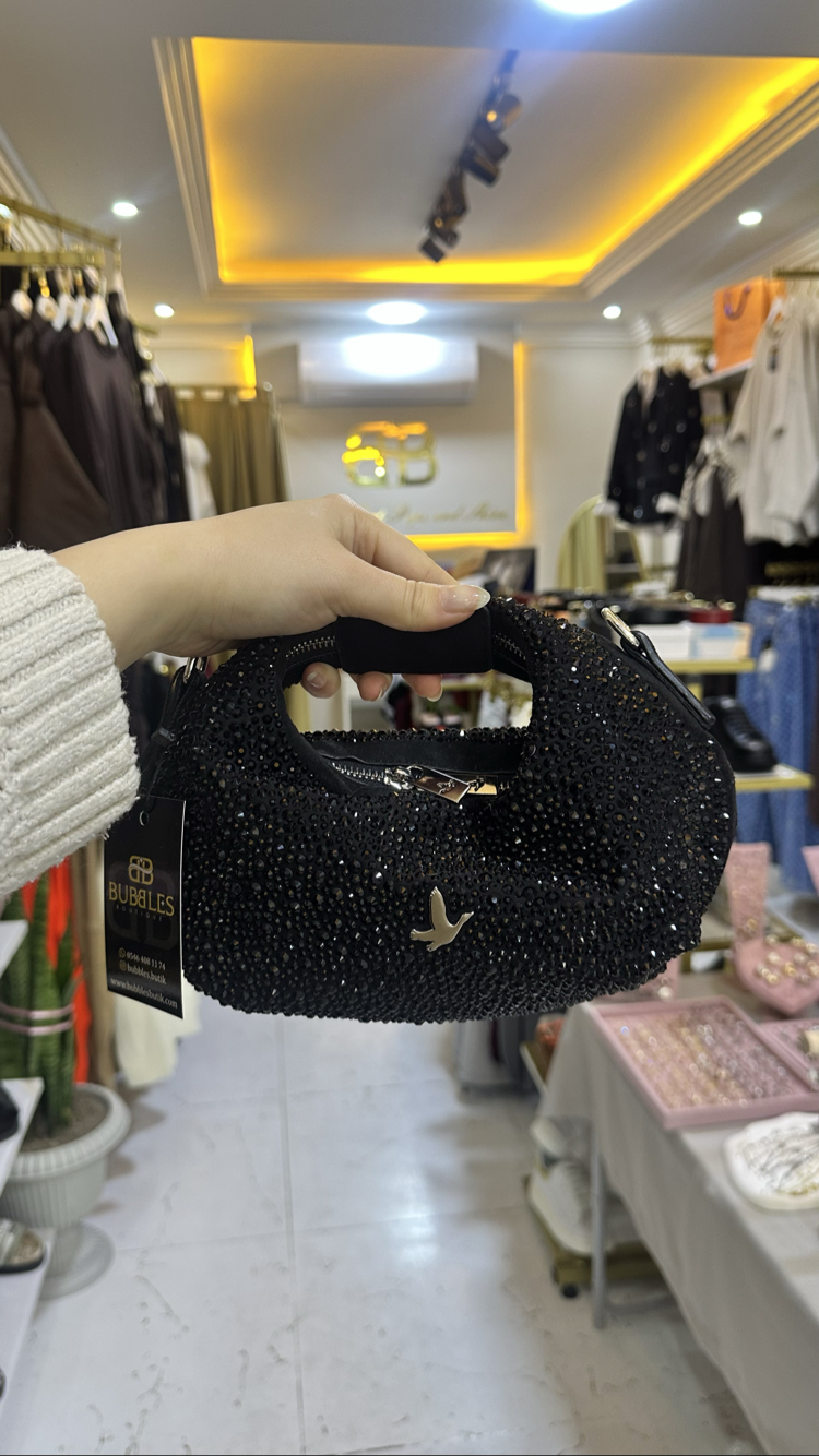 TAŞLI ÇANTA