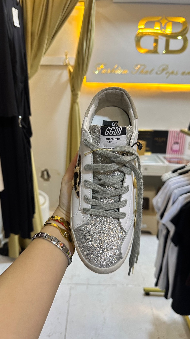 TAŞLI SNEAKER