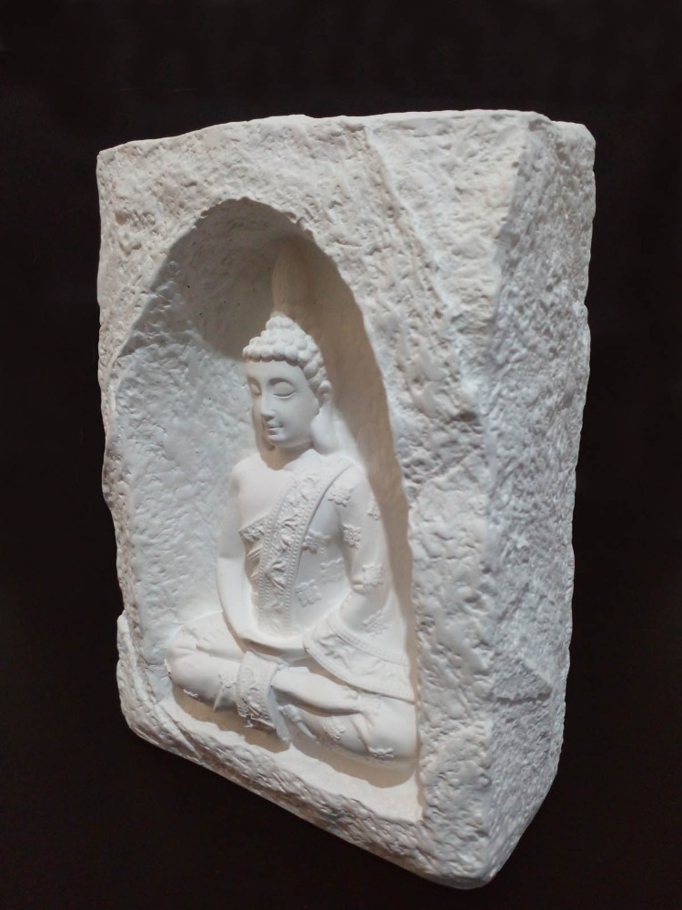 Beyaz Renkli Mağara İçinde Buda Tealight Mumluk