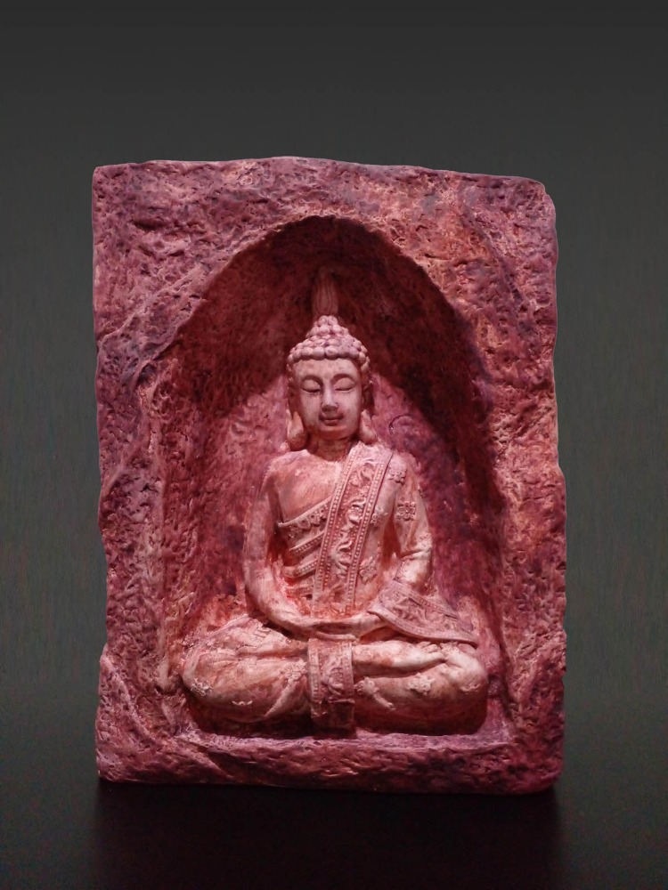Lotus Pozisyonunda Meditasyon Yapan Buddha Mumluk