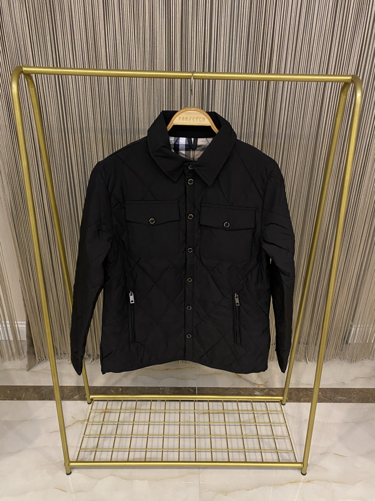 BURBERRY SİYAH CEKET