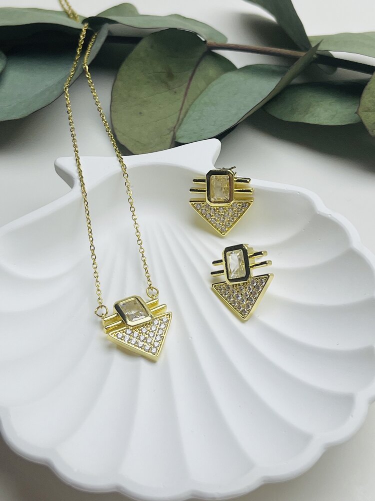 Melis model üçgen kolye ve küpe set *