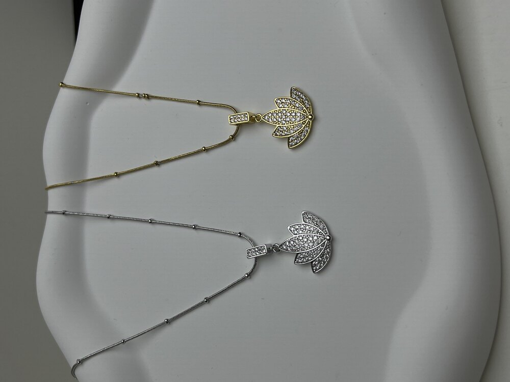 Lotus çiçeği çelik kolye *