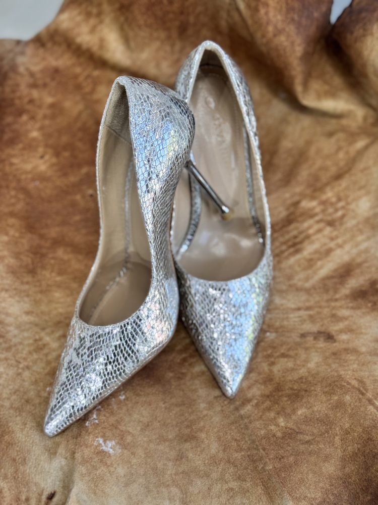 Gümüş Stiletto
