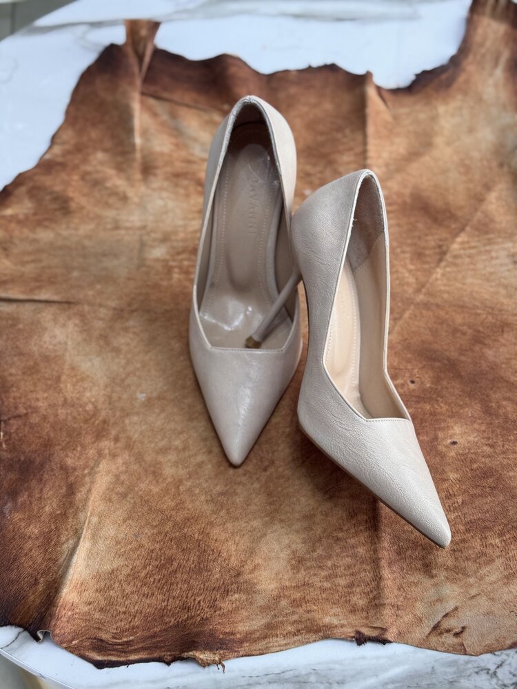 Bej ince topuk stiletto