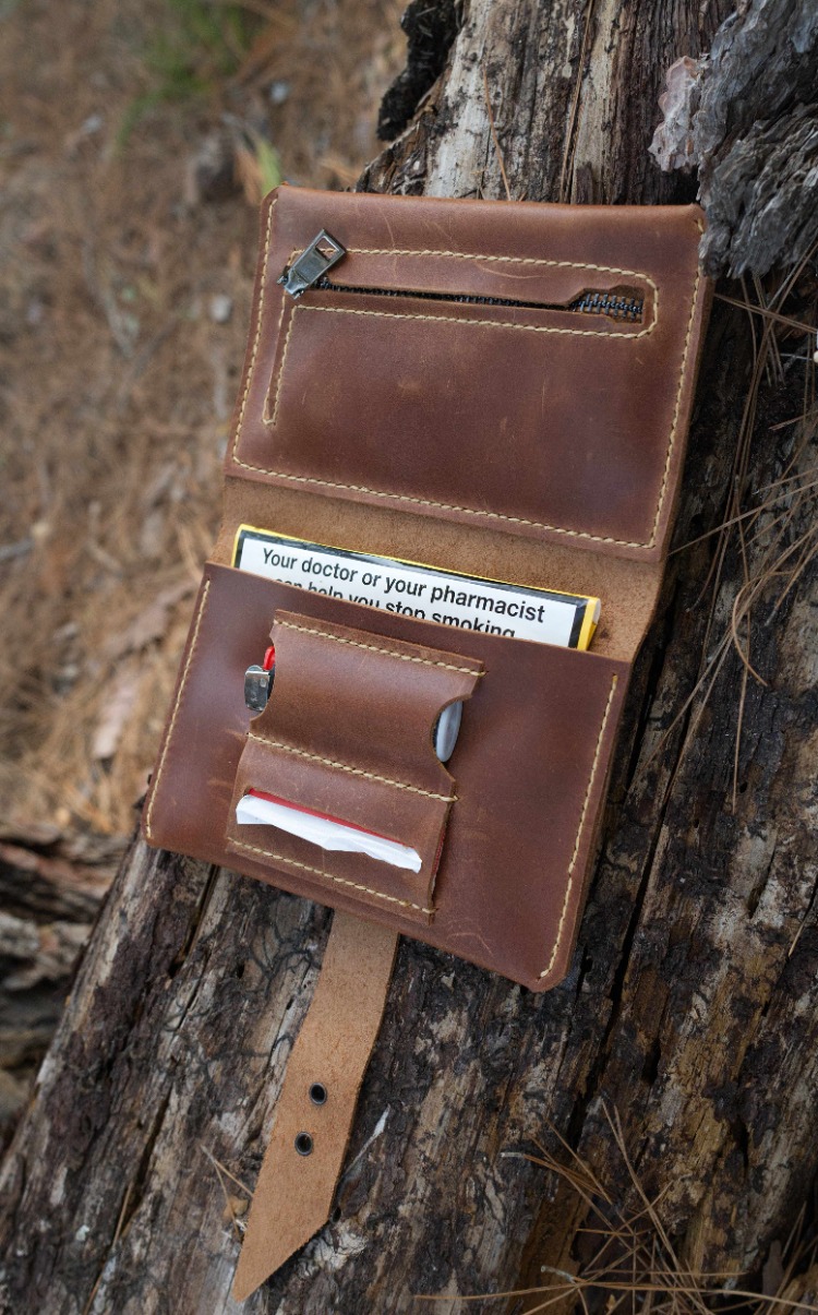 El Yapımı Deri Tütün ve EDC Düzenleyici – Kamp, Bushcraft ve EDC İçin Rulo Deri Çanta
