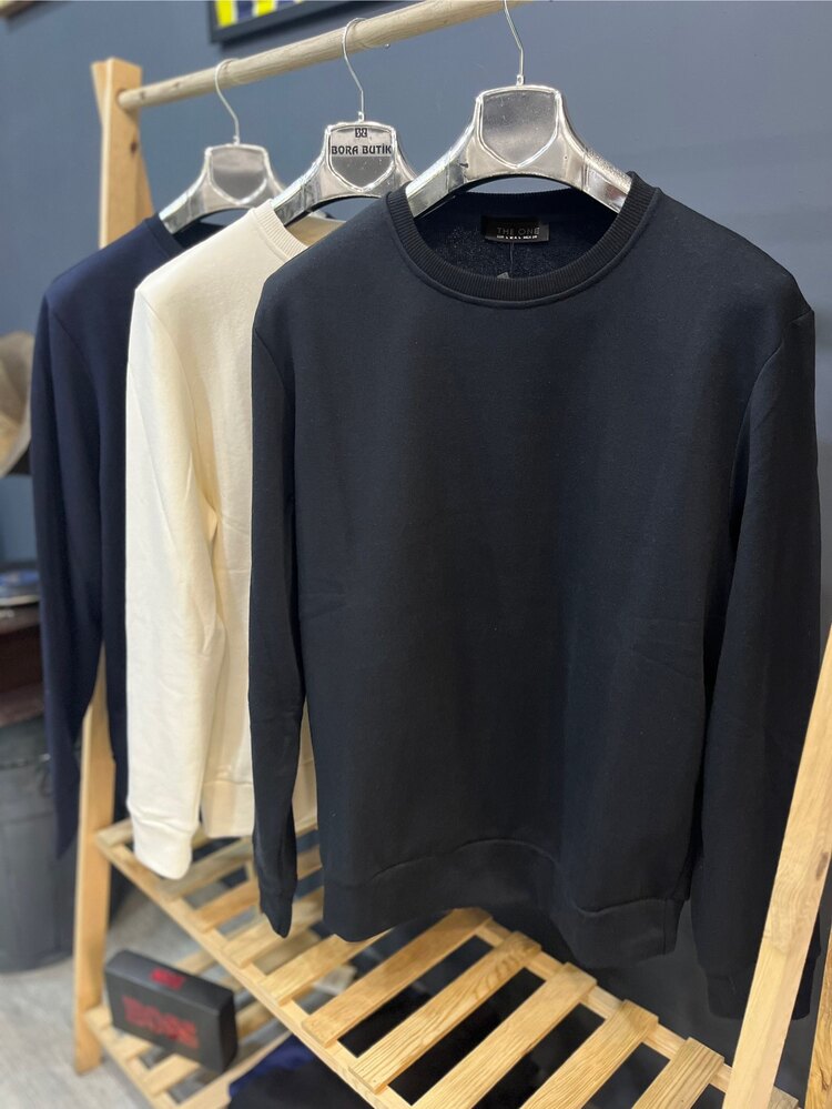 Siyah Basic Sweatshirt 