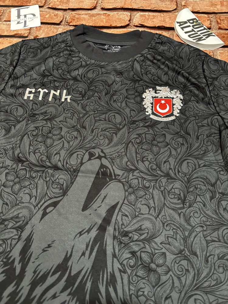 Yetişkin Gri Kurt Desenli Bozkurt Forma Kabartmalı logo