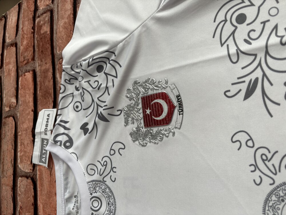 Türkiye Bozkurt Kabartmalı Beyaz Forma