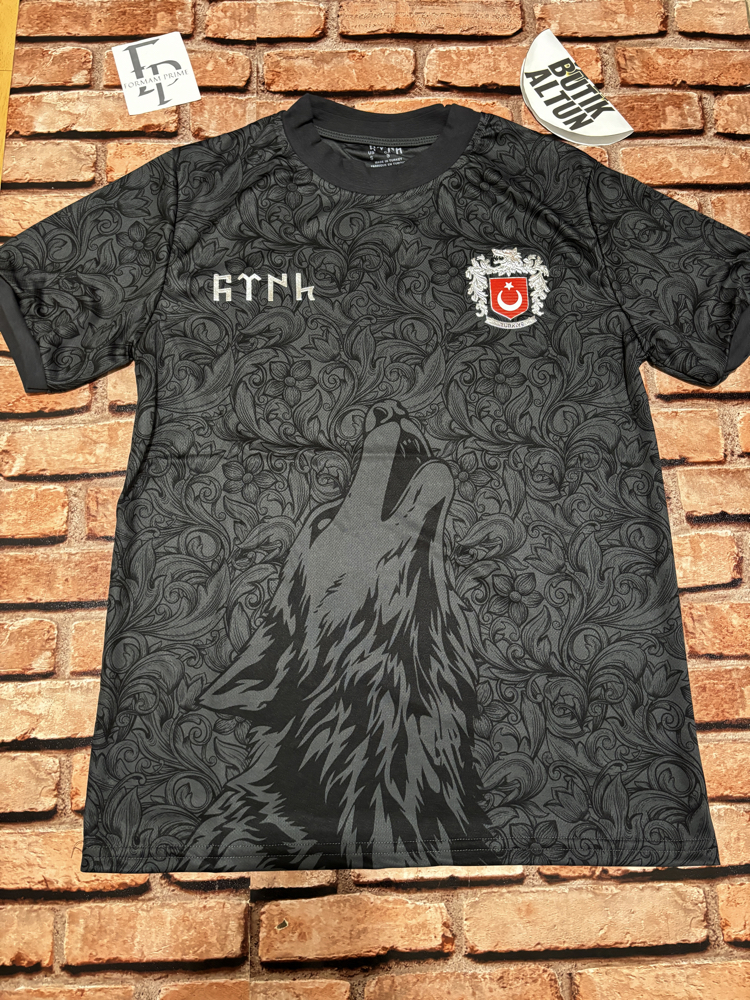 Yetişkin Gri Kurt Desenli Bozkurt Forma Kabartmalı logo
