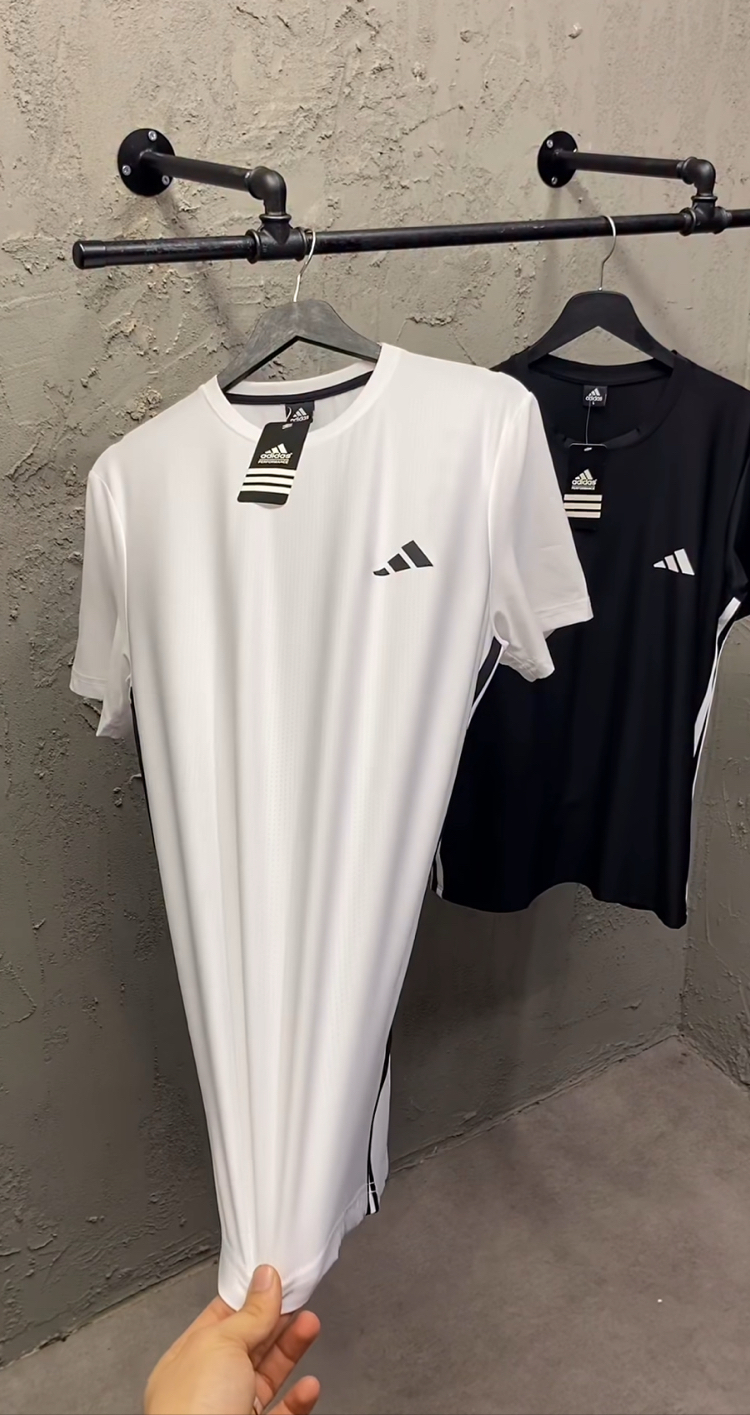 A kalite 3 çizgi Tshirt