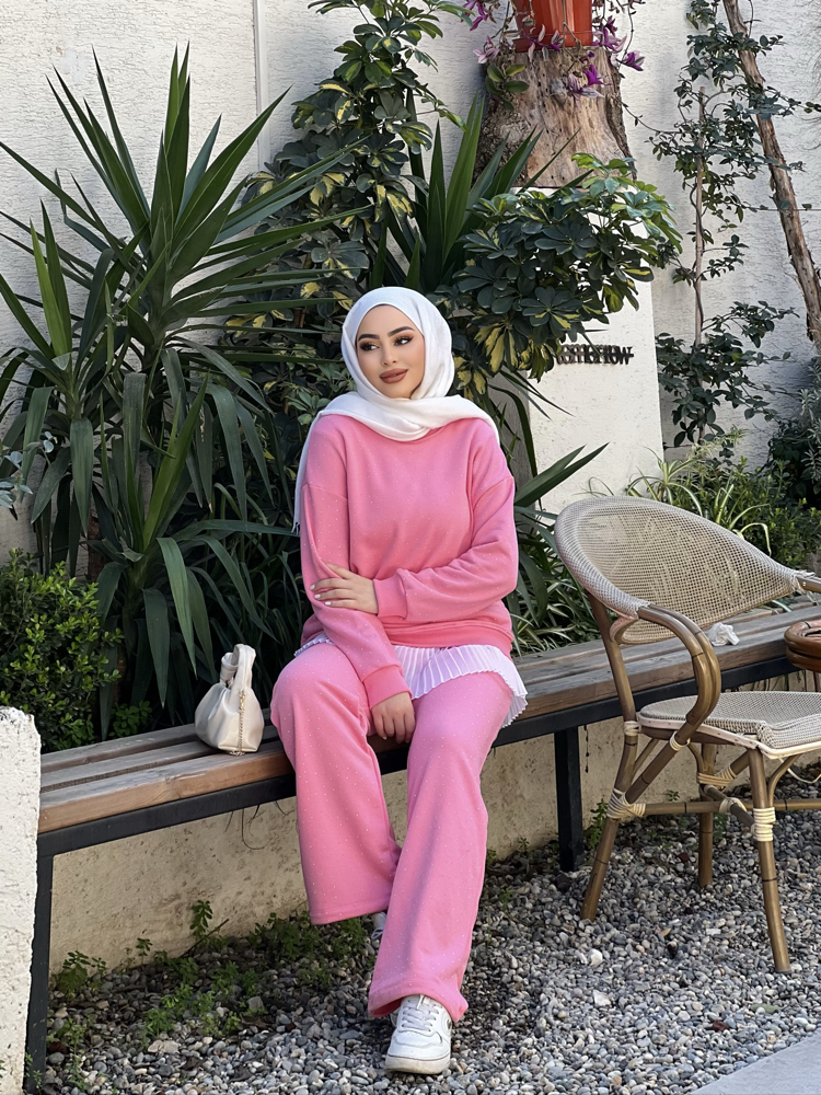 Pembe Taşlı Takım