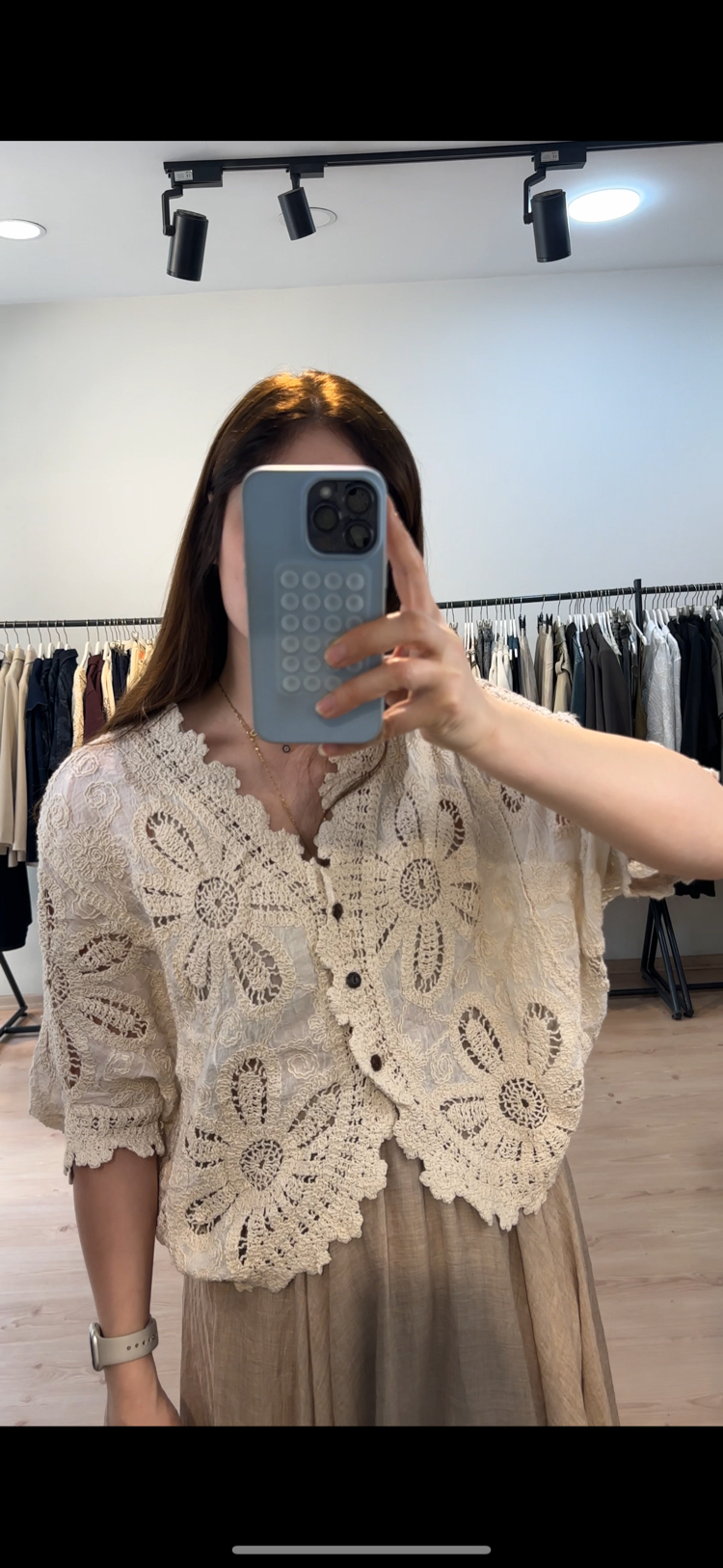 Kroşe detaylı bluz