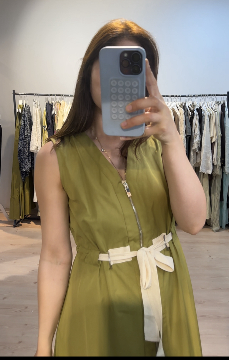 Olive ip büzgülü detaylı elbise