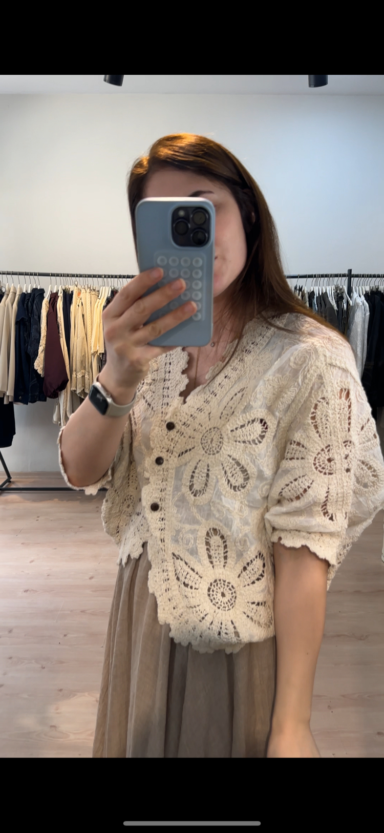 Kroşe detaylı bluz