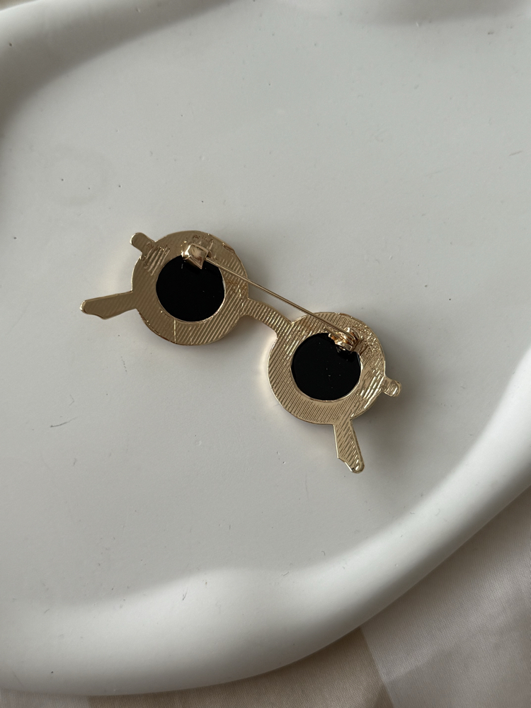 Gözlük gold metal broş